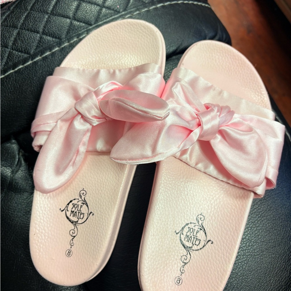 Soul Mates Size 8 Pink Satin Bow Slides